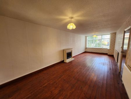 Worlds End Lane, Quinton, Birmingham, B32 1JX - Photo 2