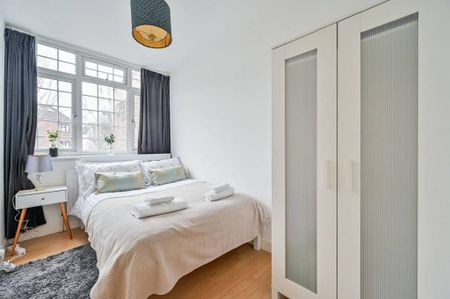3 bedroom terraced house to rent - Photo 4