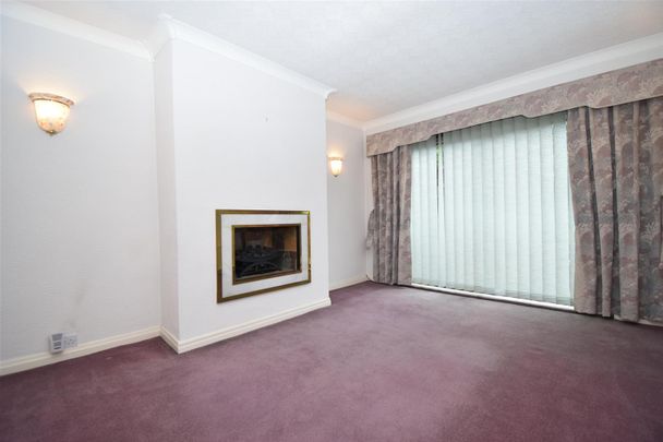 Woodland Road, Wakefield - Photo 1