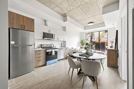 For Lease - 56 Bayswater Avenue Unit# 401, West Centre Town, Ontario - Photo 2