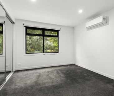 Modern Comfort & Everyday Convenience - Photo 6