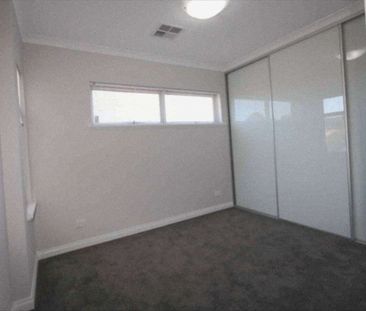 North Perth - Photo 3