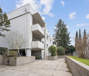 Frisch sanierte 3.5-Zimmerwohnung an idylischer Lage - Photo 4