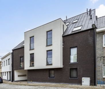 Gelijkvloers appartement met privatief tuintje in centrum Heldergem - Foto 6