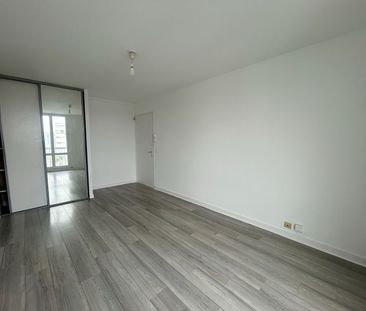 Location Appartement 1 pièce 29m² - Photo 5