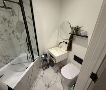 2 bedroom penthouse to rent - Photo 6