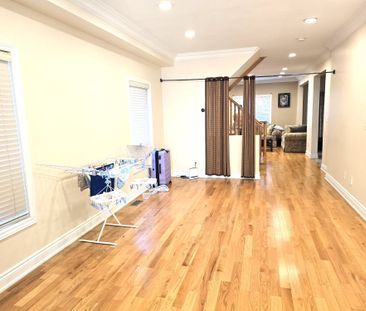 For Lease - 25 Commodore Drive, Brampton, Ontario - Photo 2