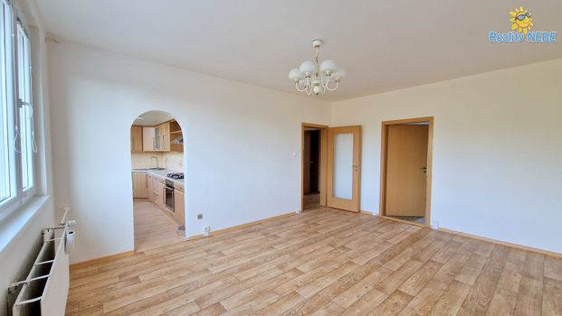 Pronájem bytu 4+1 80 m² - Фото 1