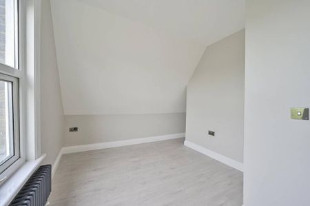 2 bedroom maisonette to rent - Photo 4