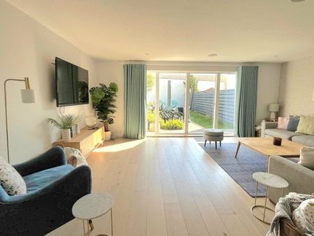 Holywell, Newquay, TR8 - Photo 2