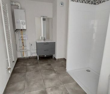 Location Appartement 2 pièces 43m² FONSORBES 31470 - Photo 1