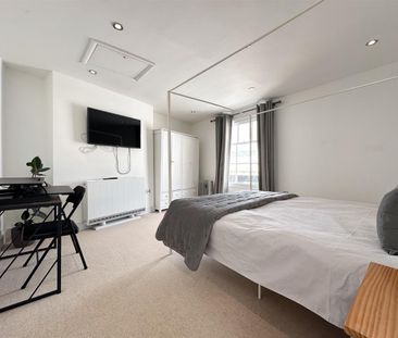 Town Centre, Cheltenham GL50 1HX - Photo 2