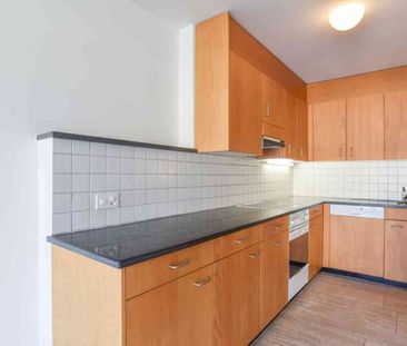 3.5 Zimmer, 112 m², 1. Stock - Foto 2