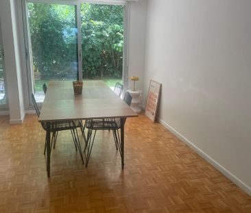 Location Appartement 3 pièces 71m² MARSEILLE 9ème - Photo 2