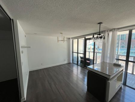 For Lease - 110 Charles Street Unit# 410, Toronto, Ontario - Photo 5