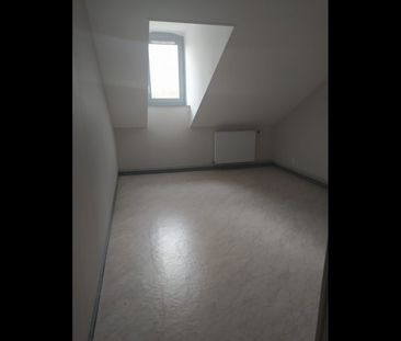 Location Appartement 3 pièces 65 m² Le Blanc - Photo 1