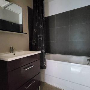 Location Appartement 2 pièces 52m² - Photo 2