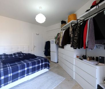 Groot appartement op uitstekende locatie - Photo 3