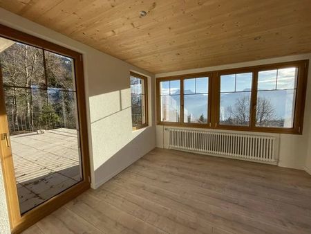 Grand appartement de 5.5 pièces en duplex avec terrasse et jardin - Photo 3