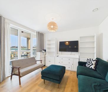 2 Bedroom - Photo 2