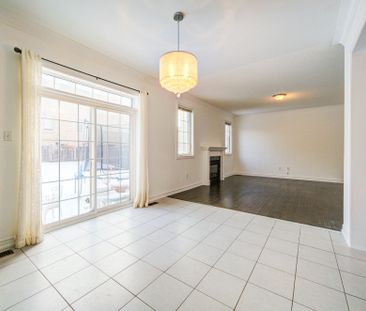 For Lease - 1137 Quick Street, Newmarket, Ontario - Photo 2