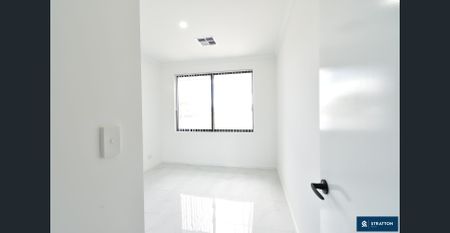 Sophisticated, Spacious and Brand New in East Cannington!! - Photo 2
