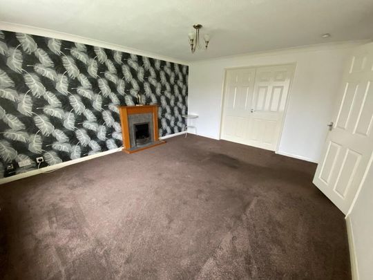 4 bedroom detached house to rent - Photo 1