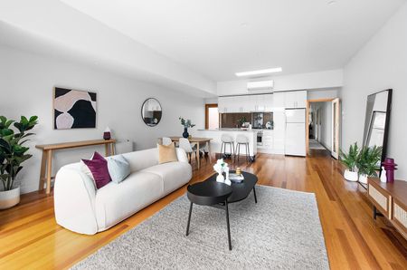 154 Gladstone Avenue, Northcote VIC 3070 - House For Rent | Domain - Photo 2