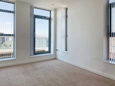 2 bedroom apartment to rent - Photo 4