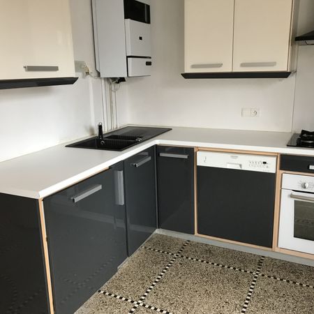 Location Appartement 2 pièces 42m² CLERMONT FERRAND 63000 - Photo 3