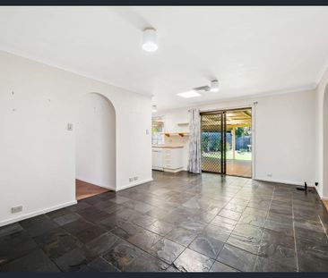 Charming 3-Bedroom Home Offering Comfort & Convenience - Photo 1