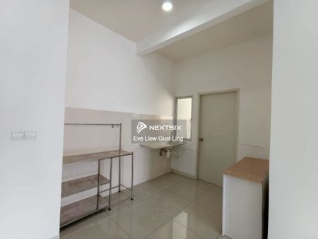 Savanna Executive Suite - Photo 3