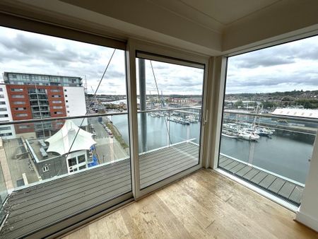 3 bedroom apartment to rent - Photo 2