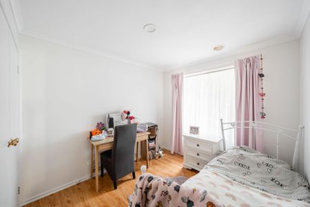 Great Family Home!! - Photo 2