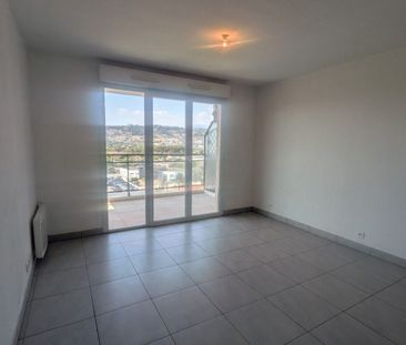 Location Appartement 1 pièce 24m² NICE 06200 - Photo 1