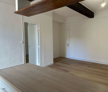 Location Appartement 2 pièces 47m² TOULON 83000 - Photo 1