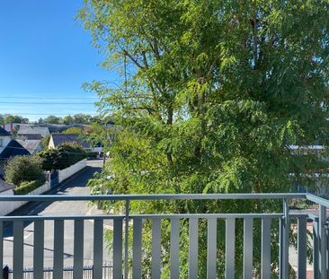 Location Appartement 2 pièces 44m² ST JEAN DE LA RUELLE 45140 - Photo 5