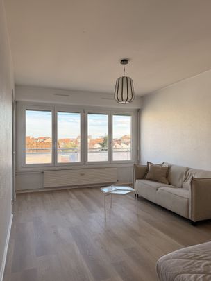 Location Appartement 2 pièces 48m² RIORGES 42153 - Photo 1