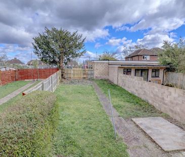 3 bedroom semi detached house to rent - Photo 3