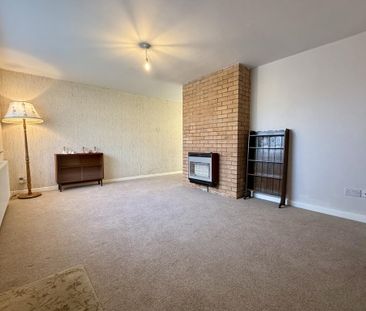 3 bedroom bungalow to rent - Photo 1