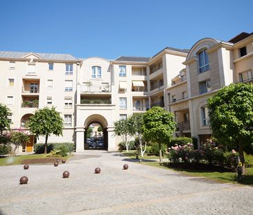 Location Appartement 2 pièces 56m² - Photo 1