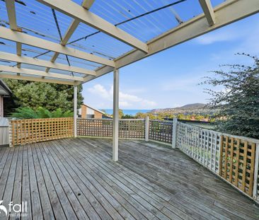 Spacious Living Just Minutes from the Beach - Photo 4