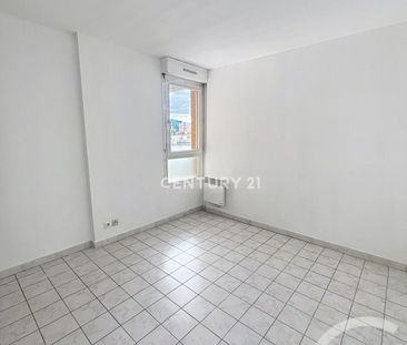 Location Appartement 2 pièces 48m² AUBAGNE 13400 - Photo 5