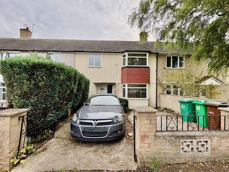 Clarewood Grove, Clifton, Nottingham - Photo 3