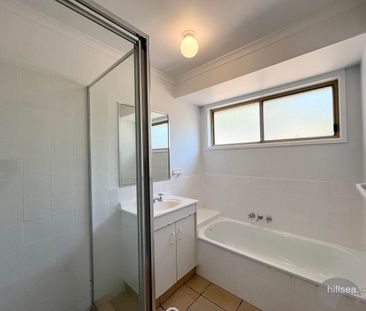 6/15 Vine Court, Oxenford, Qld 4210 - Photo 2