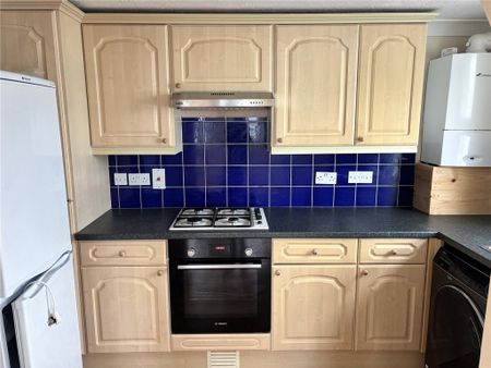 2 bedroom apartment to rent - Photo 4