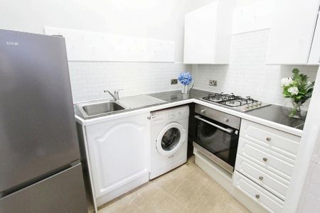 1 bedroom flat to rent - Photo 4