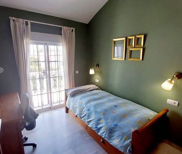 3 bedroom luxury Semidetached House for rent in Estepona, Spain - Photo 6