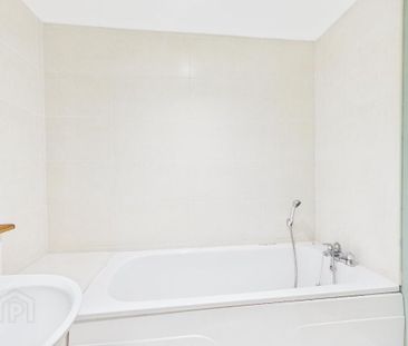 Apt 51, Milfort Mews, Glenburn Road, Dunmurry, Belfast, BT17 9JE - Photo 2