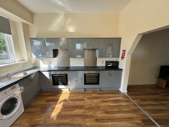 5 bedroom house share to rent - Photo 1